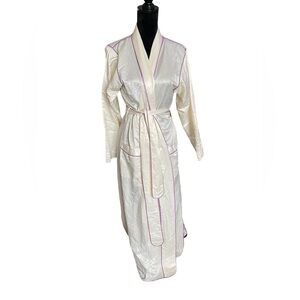 VINTAGE Louis at Home Robe white w/ purple trim Size M